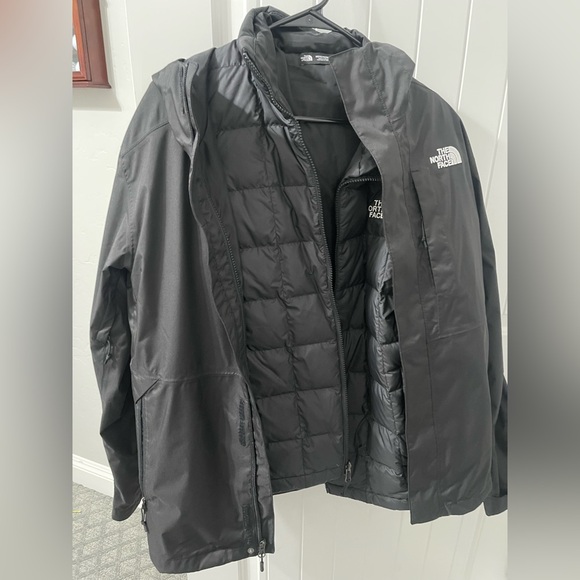 The North Face Other - North face men’s black jacket 2 in 1